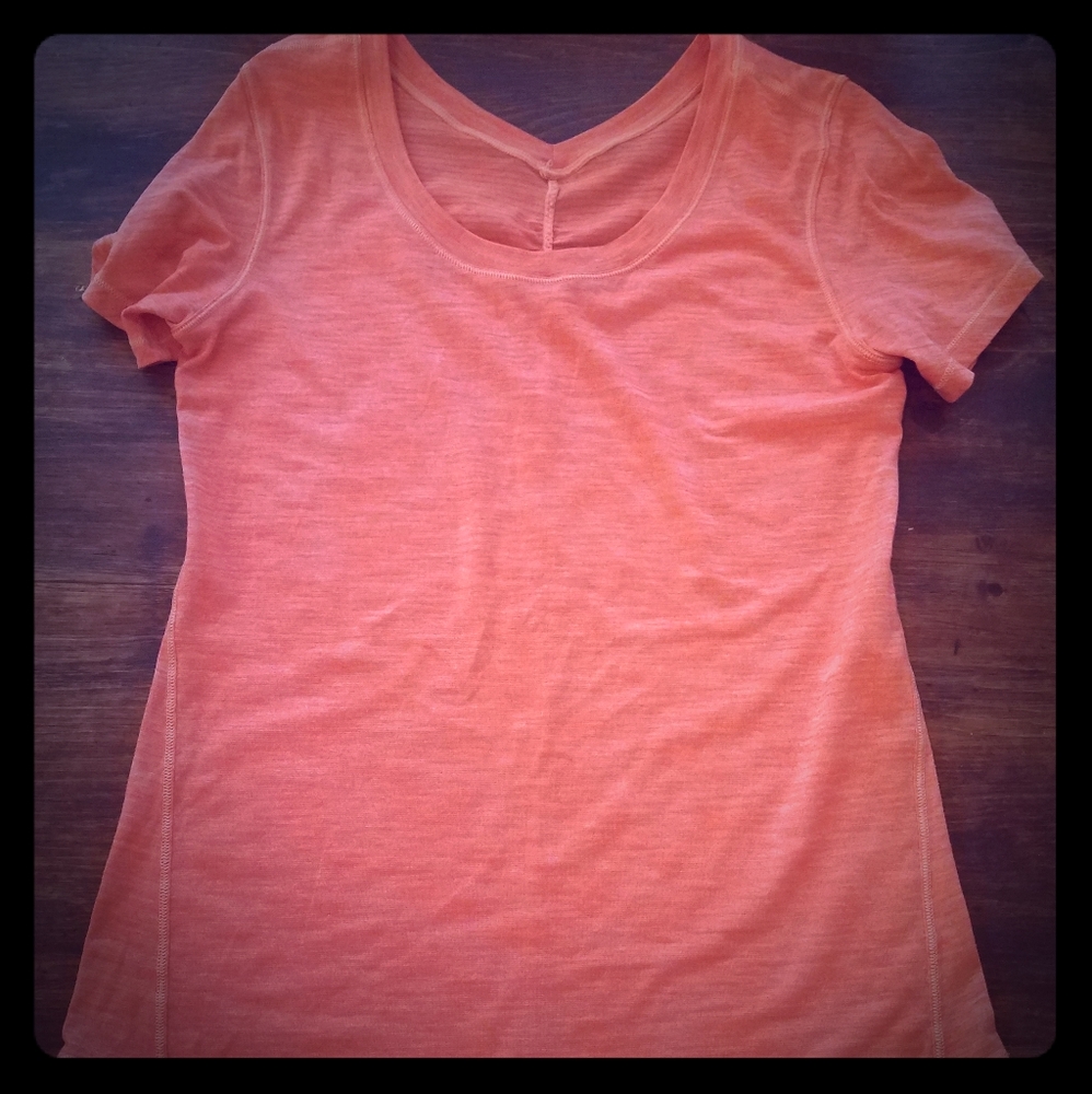 Orange lululemon tee